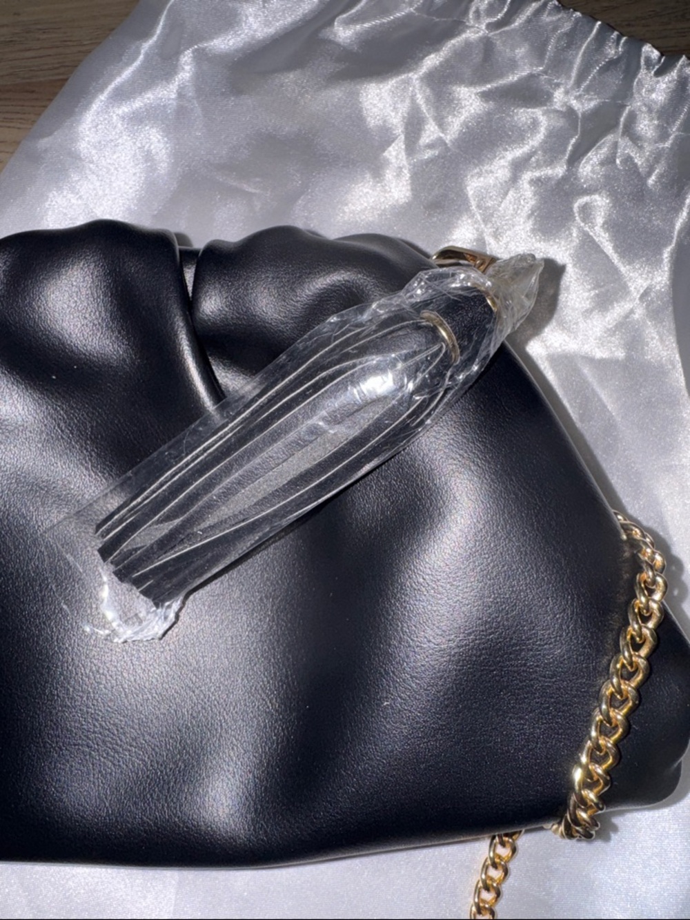 Understated Leather Black Pouch Clutch Bag Gold Chain Ruched Crossbody - Picture 6 of 7